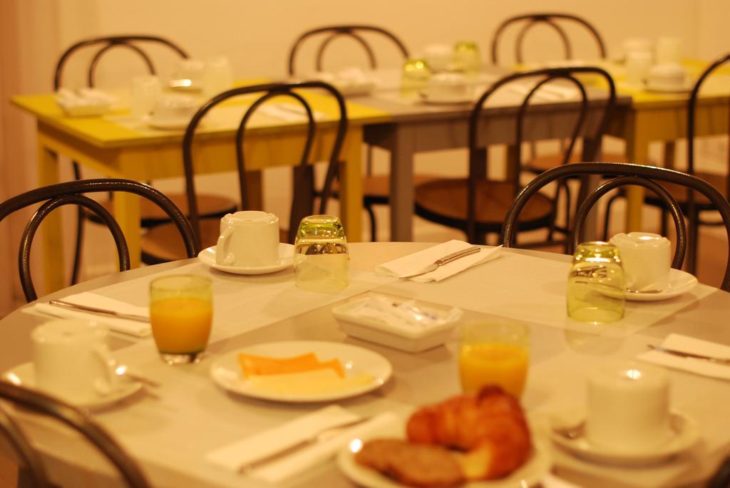 Hotel Des Frenes Euromedecine มงต์เปอลิเยร์ ภายนอก รูปภาพ